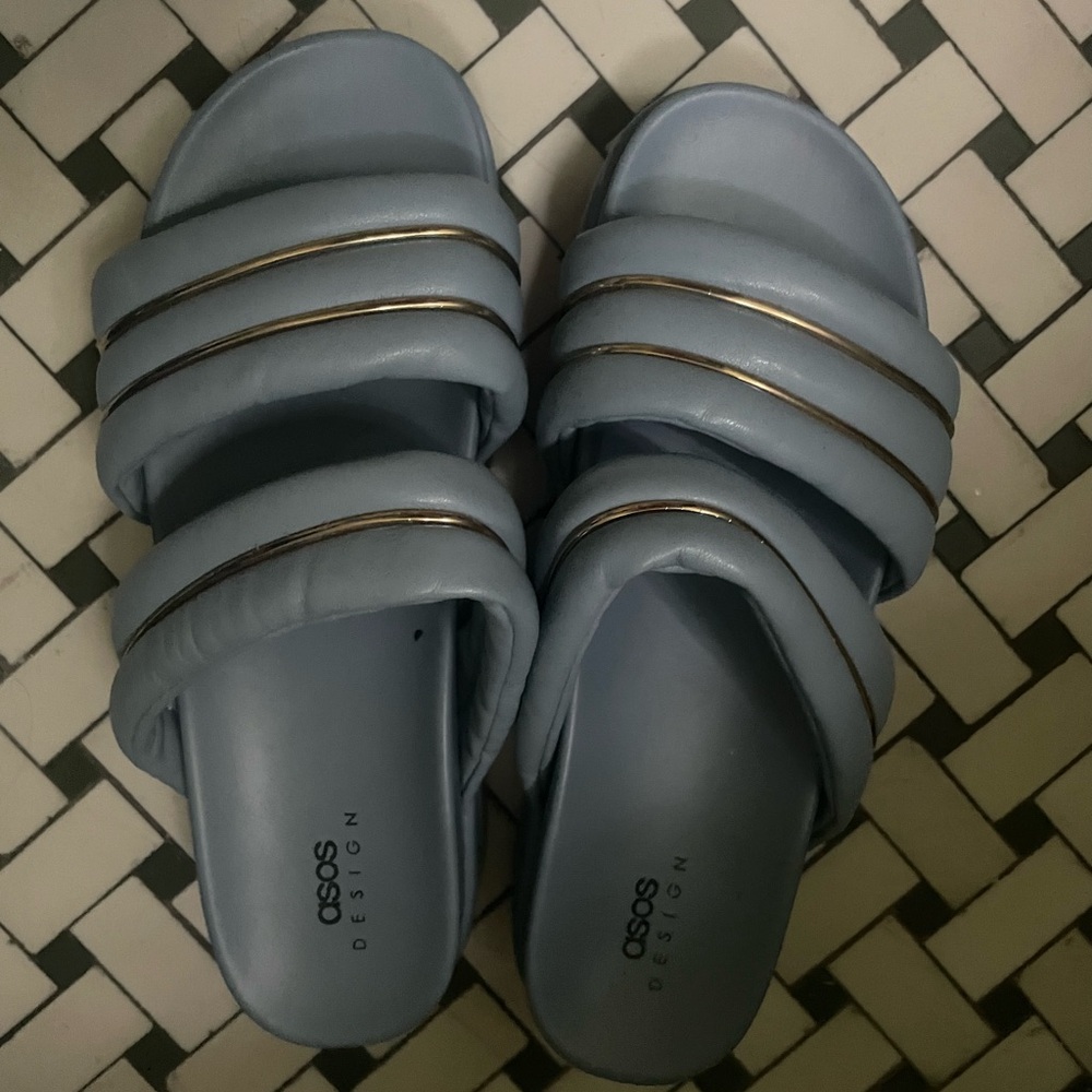 ASOS design sz 9 Light Blue Slide Sandals with gold Accents